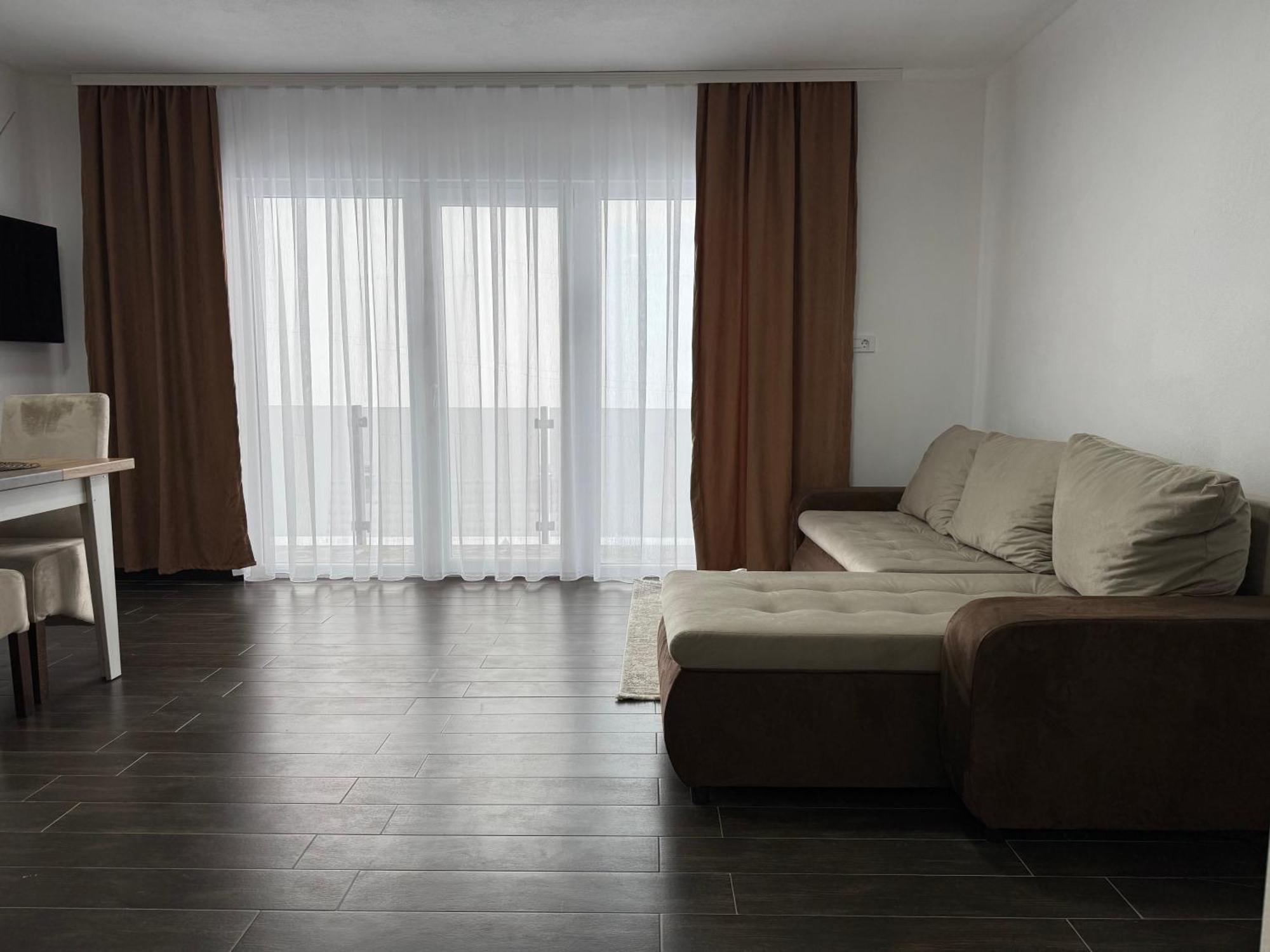 Banovic Apartment